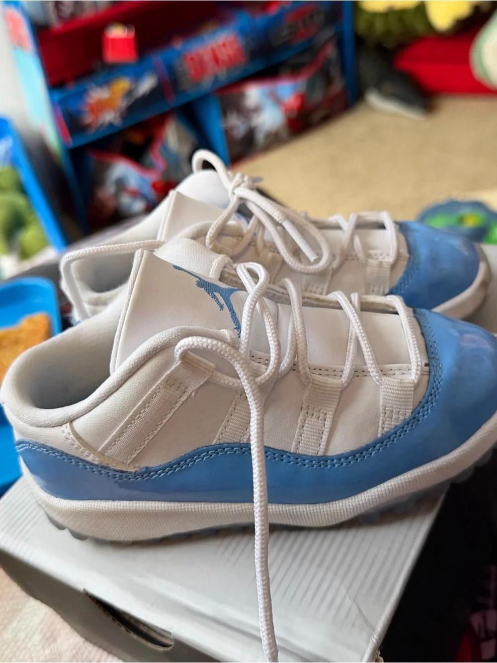 Jordan Kids White and Light Blue Low-Top Sneakers